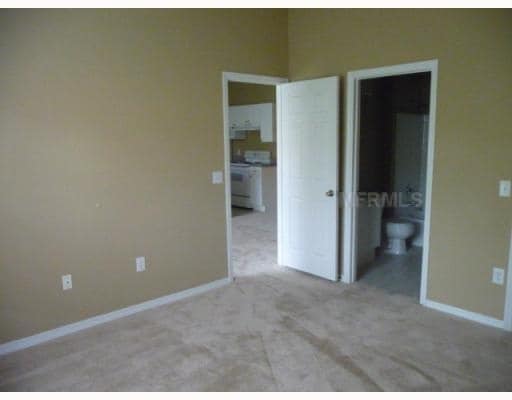 Building Photo - 828 Grand Regency Pointe