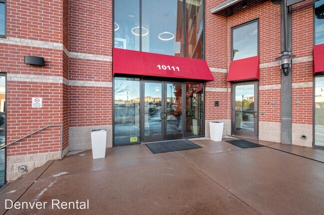 Foto del edificio - 3 br, 3 bath House - 10111 Inverness Main ...