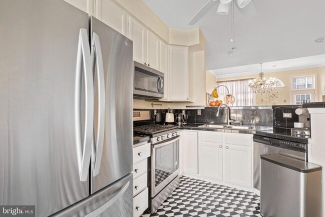 Foto del edificio - 47607 Woodboro Terrace