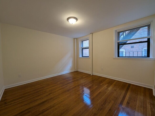 Foto del edificio - 1315 Commonwealth Ave