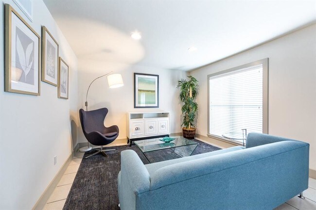 Foto del edificio - 4300 Rosslyn Rd