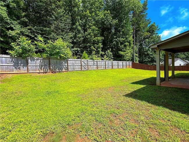 Building Photo - 715 Mimosa Way