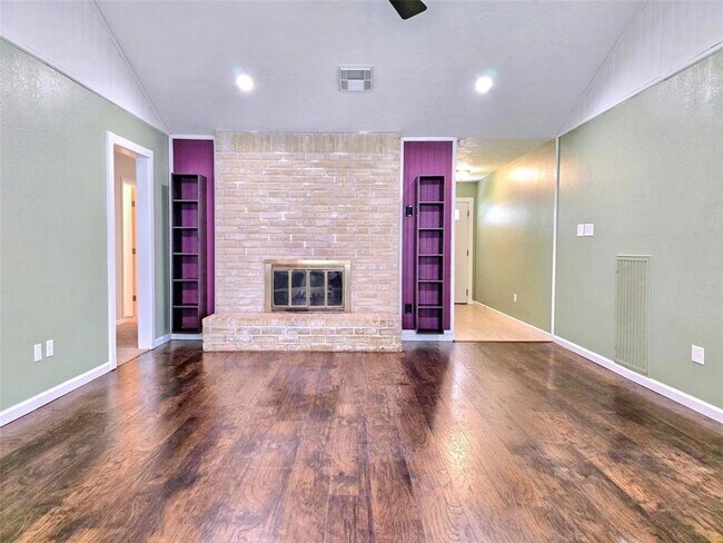 Foto del edificio - 22510 Parsonsgate Dr