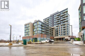 Building Photo - 1415-1415 Dundas St E