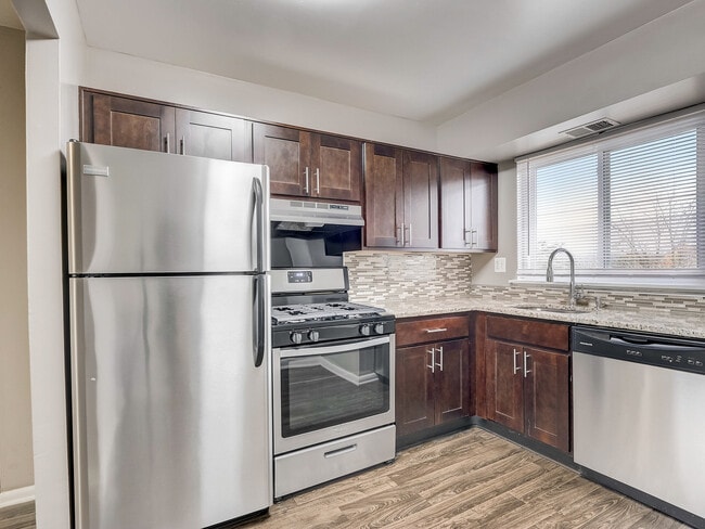 21-Ridgewater Ct Edificio 329-008 - Gatewater Apartments