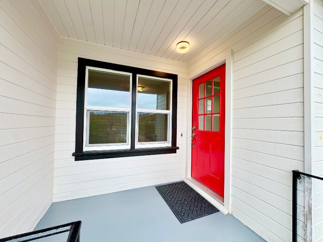 Building Photo - 153 Edgemont Ave