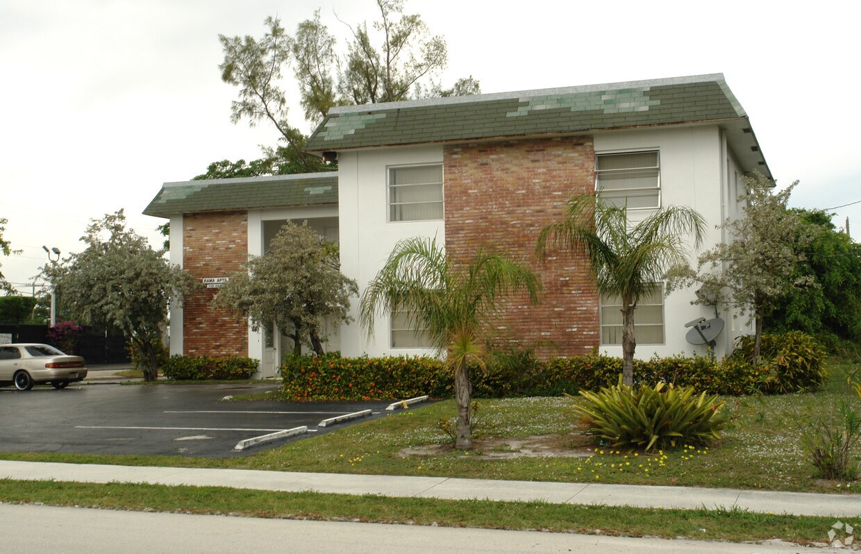 Primary Photo - Rama Apartments