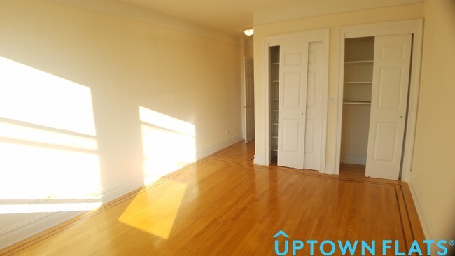 Foto del edificio - 635 Riverside Dr