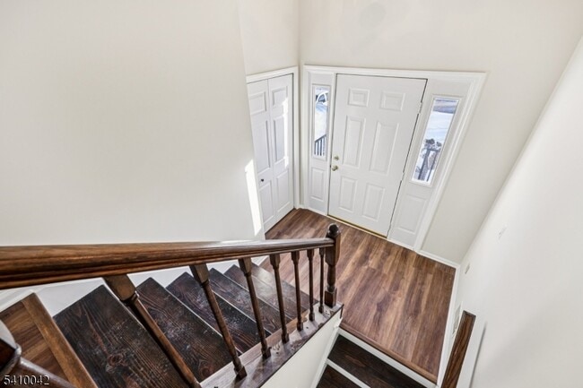 Foto del edificio - 1075 Ash Dr