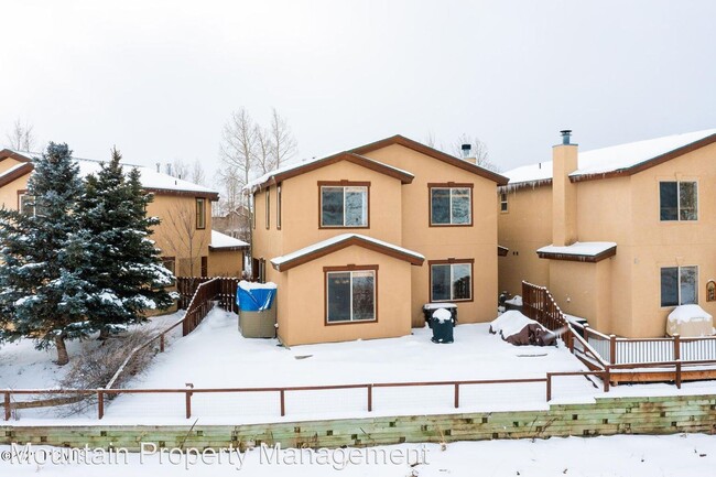 Foto del edificio - 3 br, 3 bath House - 6672 N Trout Creek