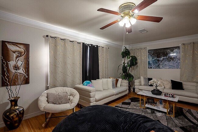 Foto del edificio - 2248 7th Ave