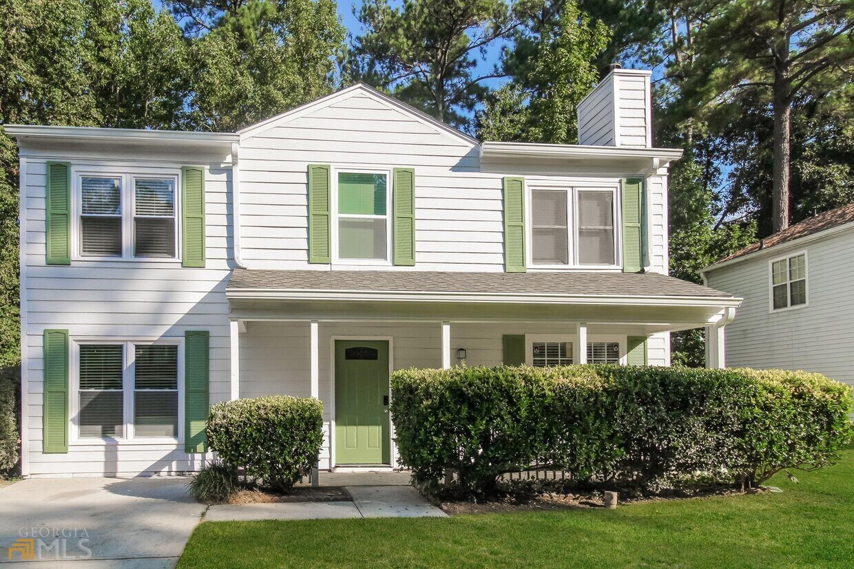Foto principal - 6252 Marbut Farms Ln