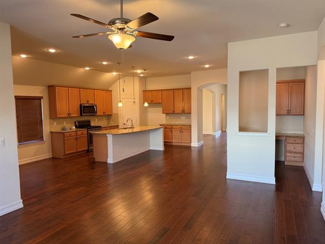 Building Photo - 2333 Leeward Pl