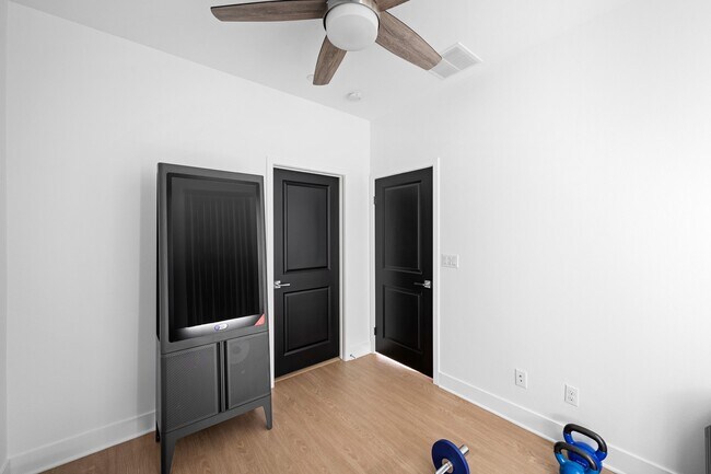 Foto del edificio - 10832 W Riverton Ct