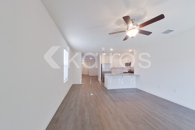 Foto del edificio - 32130 Katelin Cir