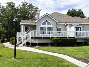Building Photo - 111 Dunbar Estates Dr