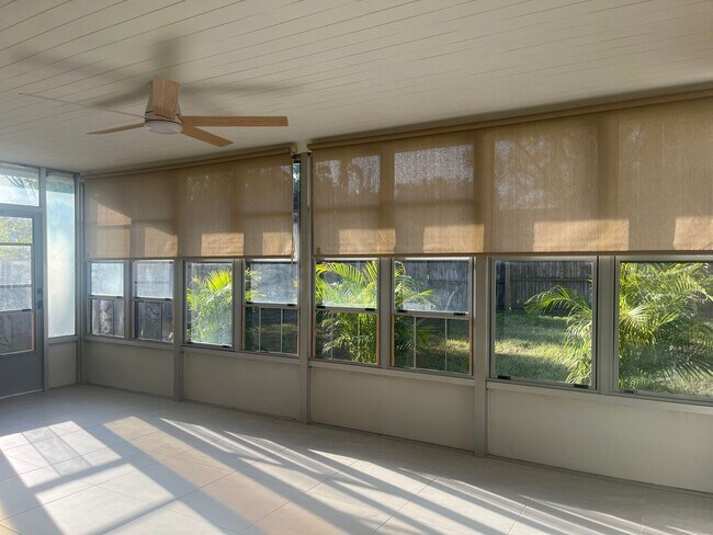 Foto del edificio - Beautiful 2 Bed • 2 Bath Single-Family Home in Beacon Groves