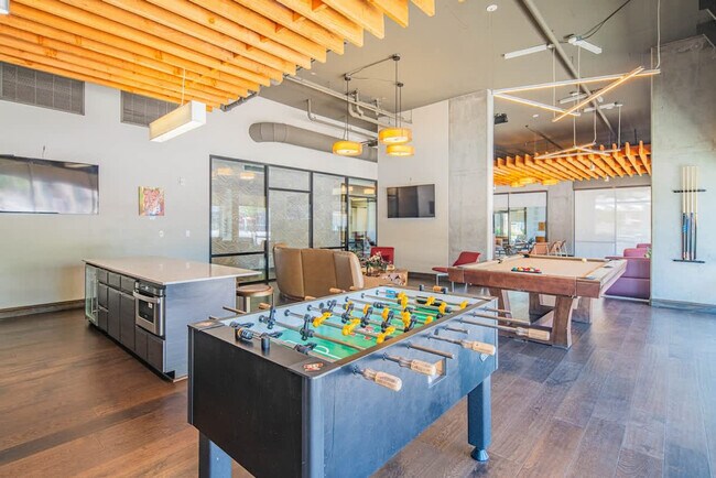 Foto del edificio - 290 E Roosevelt St