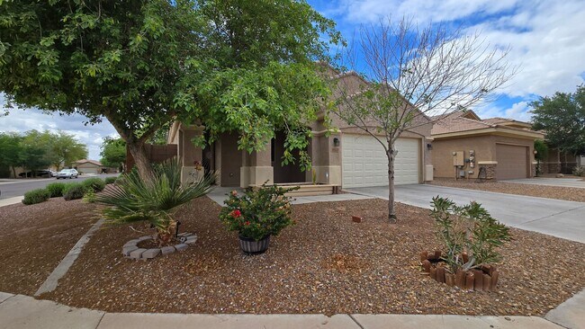 Building Photo - Excellent Laveen home with SOLAR!!