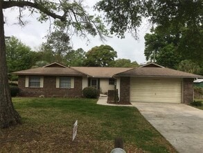 Building Photo - 210 SE 53rd Ct