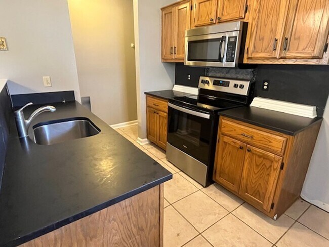 Foto del edificio - Renovated 2 Bedroom 2 Bath Home for Rent!