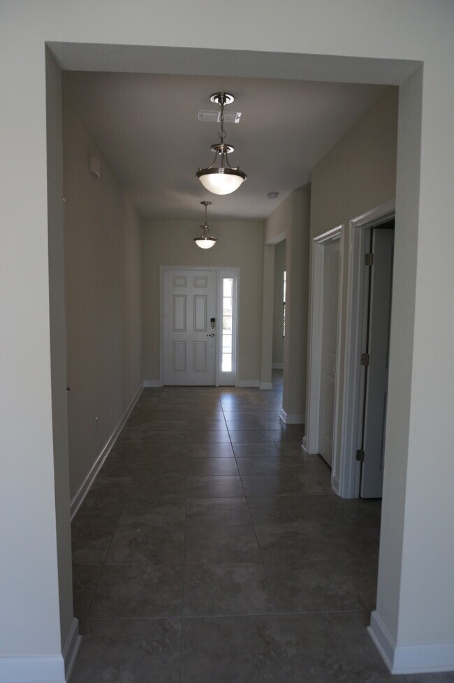 Building Photo - Beautiful 4-Bedroom + Office Home in Summerlake – Freshly Painted & Move-In Ready!