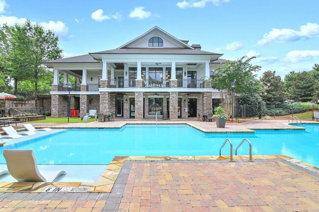 Building Photo - Echo Ridge at Suwanee