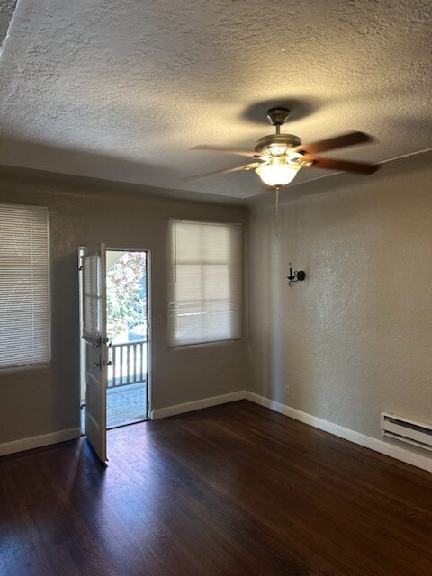 Living Room - 460 N 1st St