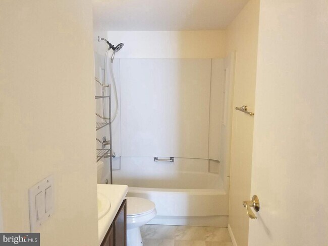 Building Photo - 2900 Ashdown Forest Dr