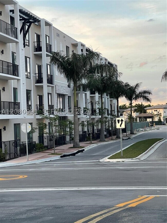 Foto del edificio - 8265 NW 41st St