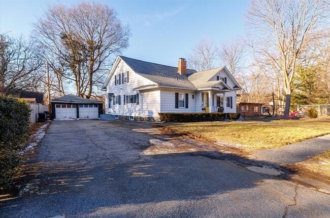 Building Photo - 19 Highland Ter