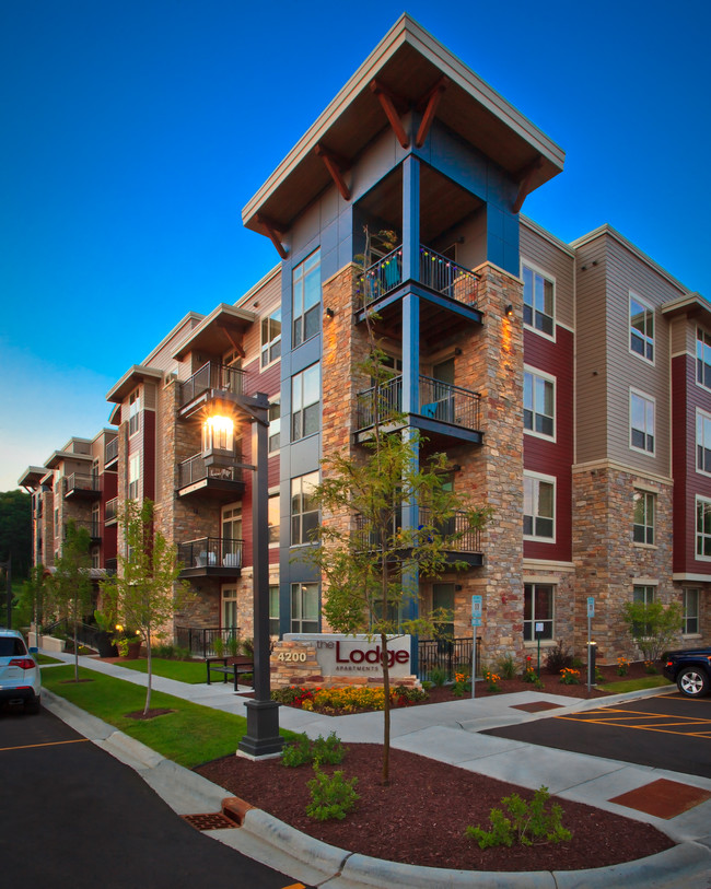 Foto del edificio - The Lodge At Walnut Grove