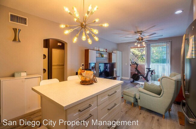 Building Photo - 1 br, 1 bath House - 525 11th Ave., #1316