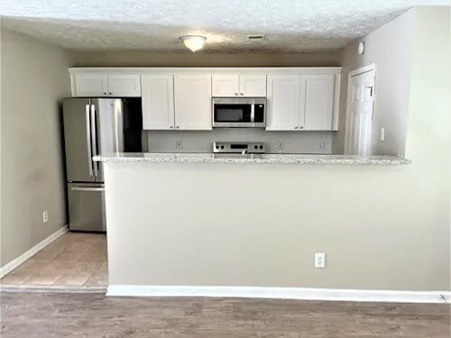 Foto del edificio - 4734 Cedar Trace Dr