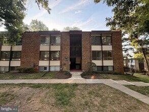 Building Photo - 8435 Greenbelt Rd