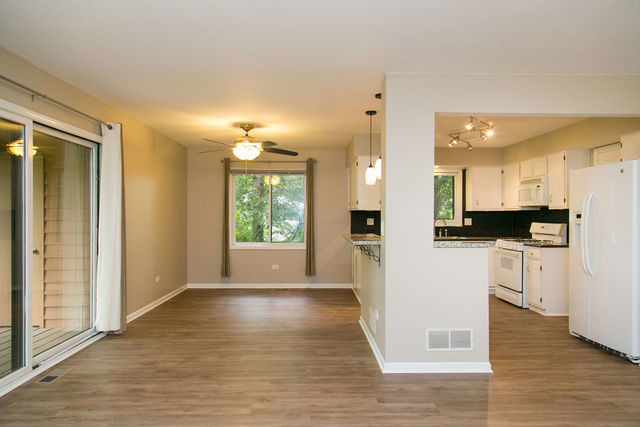 Building Photo - 640 Waverly Dr