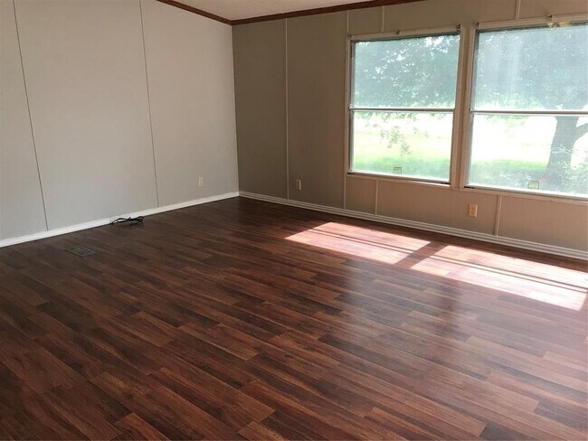 Building Photo - 26214 Country Hollow