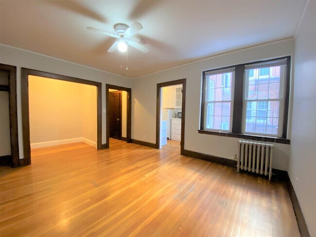 Foto del edificio - 119 College Ave