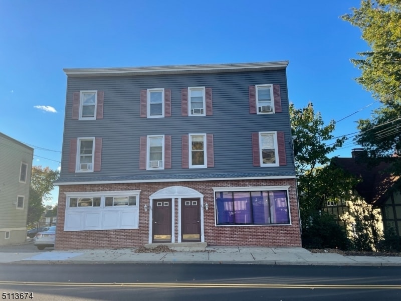 355 Passaic Ave Unit 2R, Nutley, NJ 07110 Room for Rent in Nutley, NJ