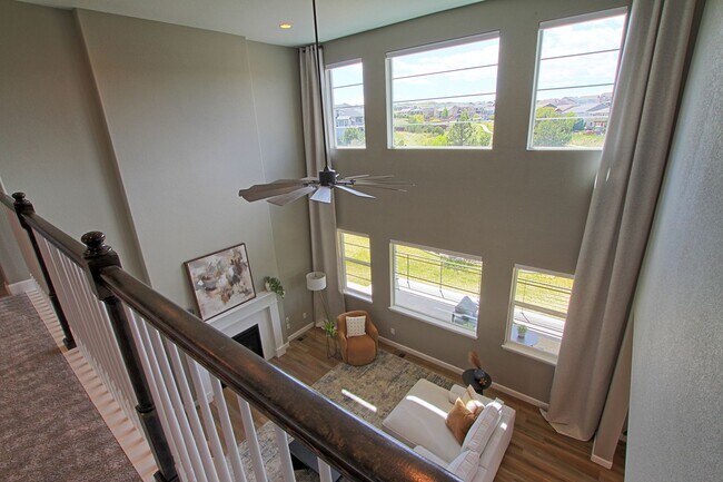 Foto del edificio - Luxury 5 bed for Rent in Blacktail at The ...