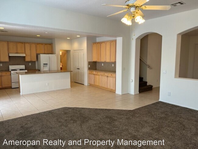 Foto del edificio - 4 br, 2.5 bath House - 9329 Thunder Falls Ct