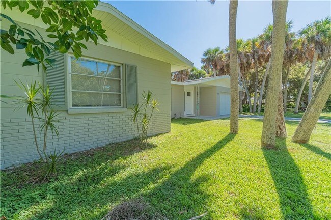 Foto del edificio - 4093 Pelican Shores Cir