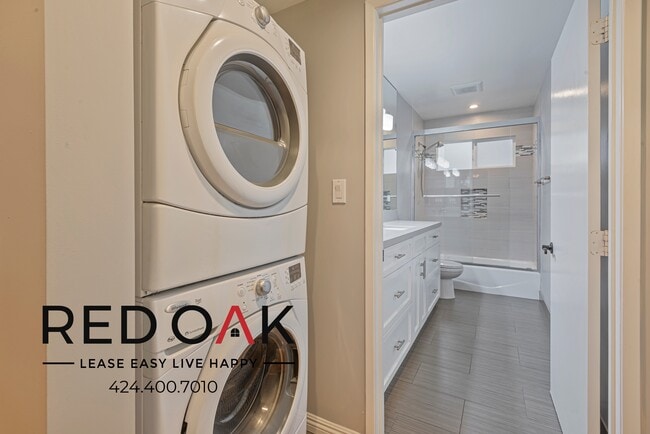 Building Photo - 436 S Oakhurst Dr