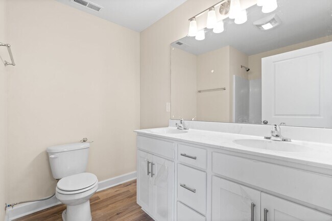 Foto del edificio - Brand New Unit in Guthrie, KY