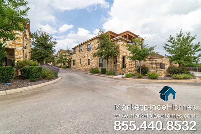 Building Photo - 3 br, 3.5 bath  - 5925 Whitby Rd # 102