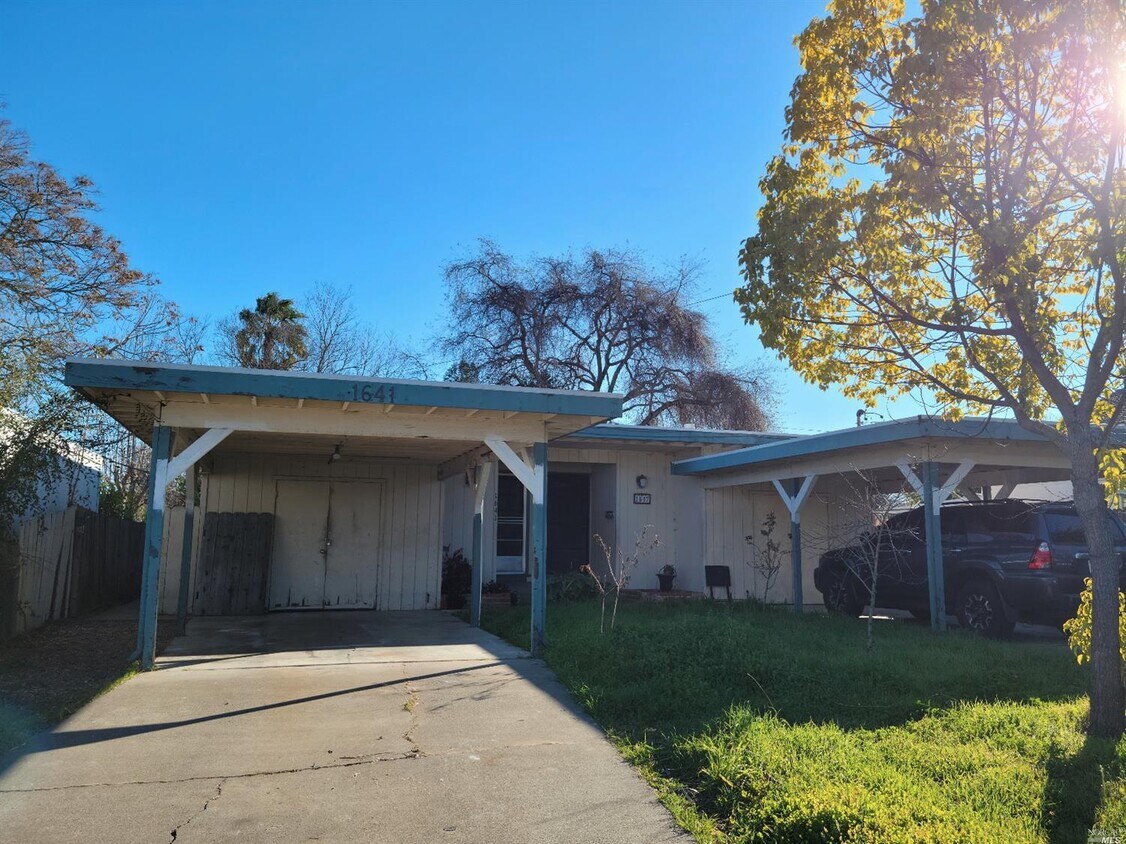 1641 Menlo Ave, Napa, CA 94558 Townhome Rentals in Napa CA