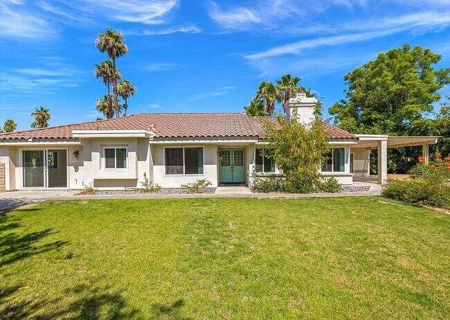 Building Photo - 43520 Via Magellan Dr