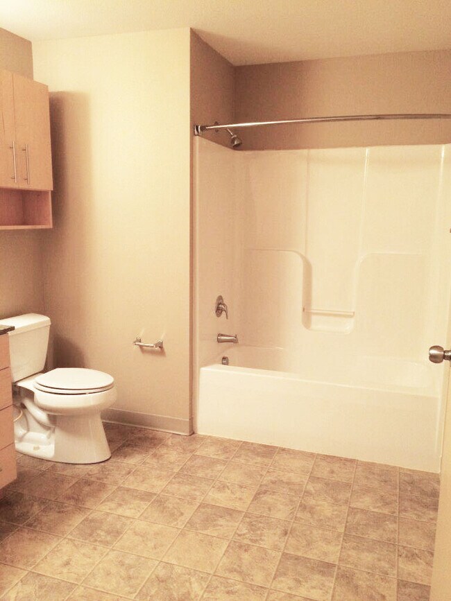 Mandan Place Apartments 101 1st Ave NW Mandan, ND