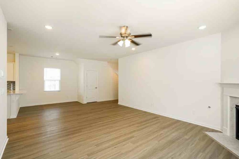 Primary Photo - 445 Brook Ave