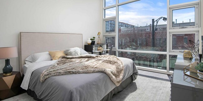 Foto del edificio - 1222 W Madison St